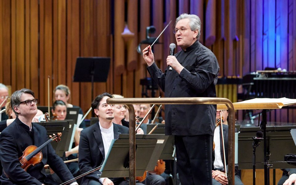 Half Six Fix: Shostakovich 8